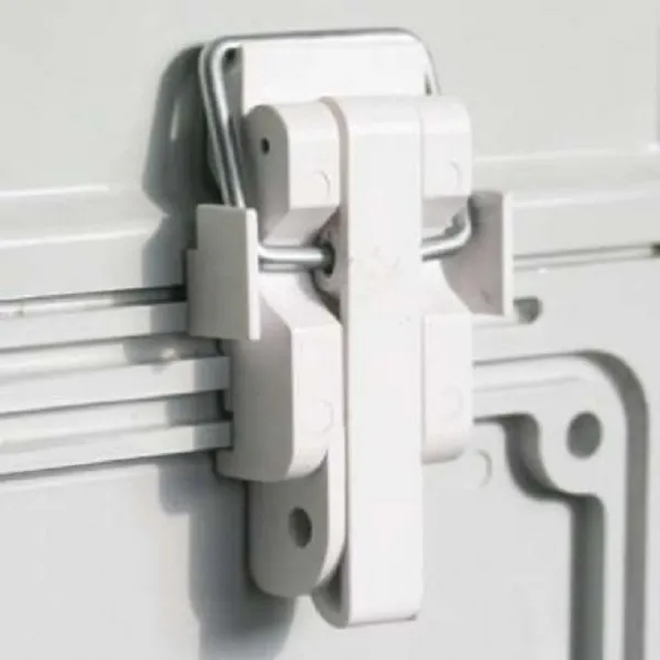 dkc502003 | Комплект замка для крышек высотой 35 мм корпусов RAM box, DKC