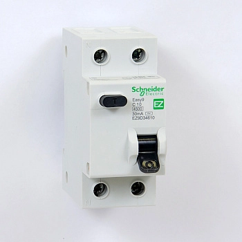 EZ9D34610 | Дифференциальный автомат Easy9, 1p+N 10А, кривая C, 30мА, тип AC, 4,5кА, Schneider Electric