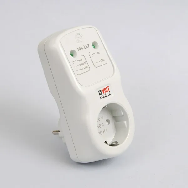 РН-117 | Реле напряжения (вилка-розетка), Новатек