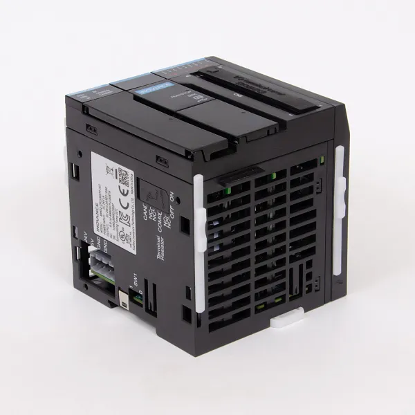 AM402-CPU1608TN | ПЛК AM402, 16 входов, 8 выходов NPN, 8 сервоосей, 8 локальных модулей расширения, Inovance