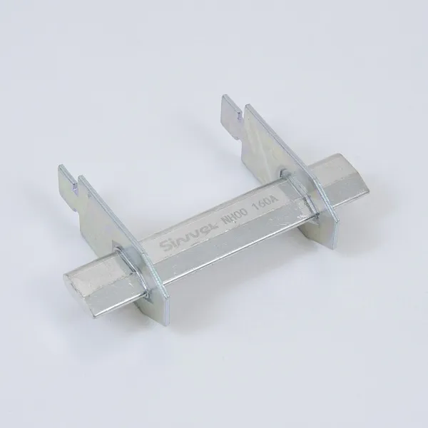 FNH00-NL | Короткозамыкающий соединитель NH00/000, Sinvel 