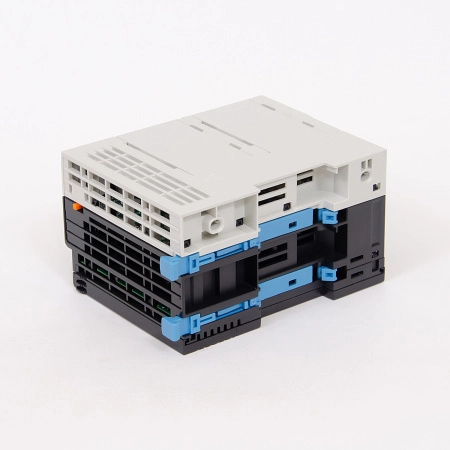 Easy320-0808TN | ПЛК Easy320, 8 входов PNP/NPN, 8 выходов NPN, 1x RS485, 2x EtherNET, 1x USB, 5 сервоосей  , Inovance