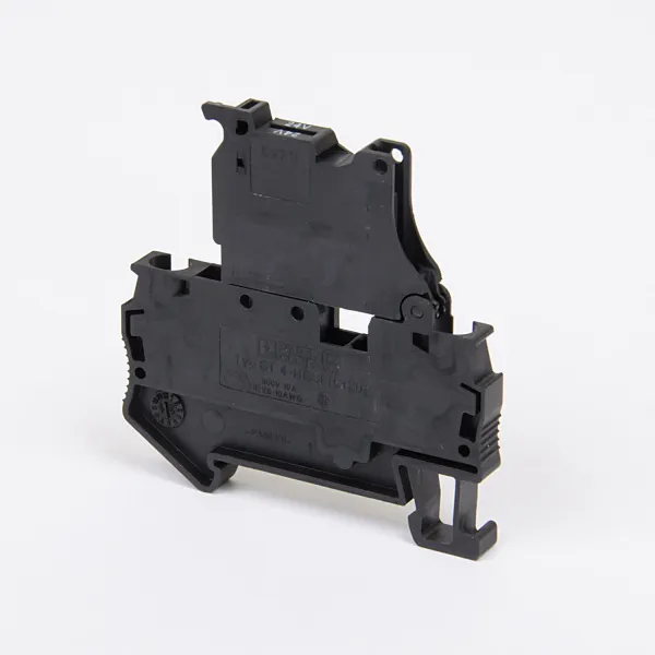 3036547 | Клемма с держателем предохранителя 5х20, размыкателем и LED индикатором 24DC ST 0,08…4мм², 6,3 А пру, Phoenix Contact