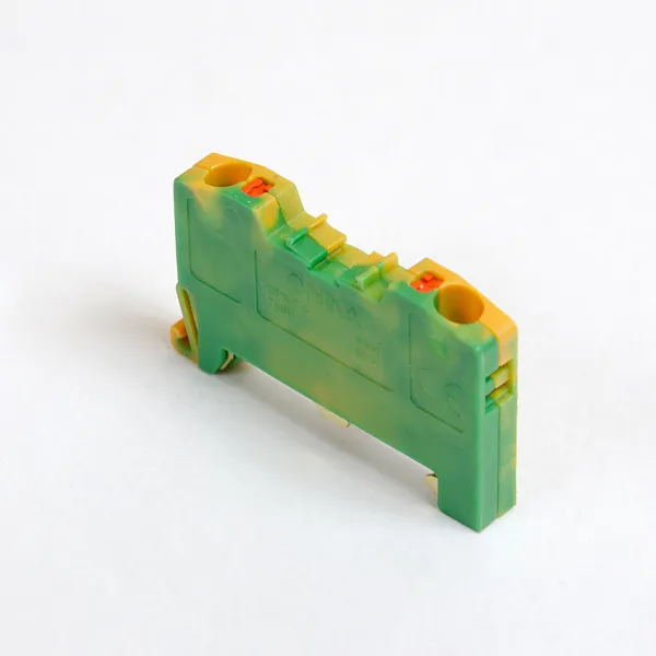 1020299 | Клеммник пружинный быстрозажимной (Push in), 2,5-4 мм.кв., (земля), 1199, Onka