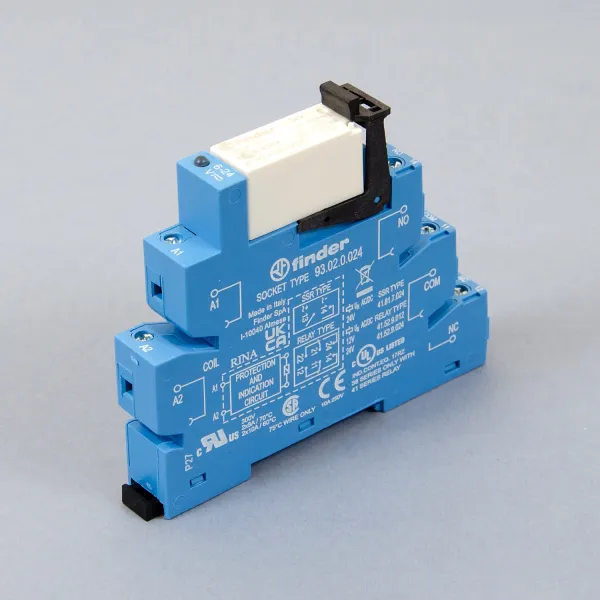 385200240060 | Интерфейсное реле винт. зажим, серия 38, 24В AC/DC, 8A, 2CO, Finder