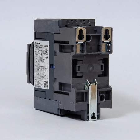 LC1D80AM7 | Контактор, серия Tesys D, 3P, 80 А, AC3, 1 НО +1 НЗ, 220В AC, Everlink, Schneider Electric