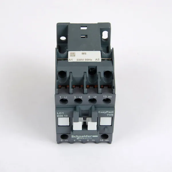 LC1E0610M5 | Контактор, серия EasyPact TVS, 3P, 6А, 1НО, управление 220В AC, Schneider Electric