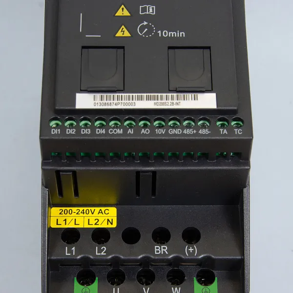 MD200S2.2B | Преобразователь частоты, серия MD200, 2,2 кВт, 11 А, перегрузка 150%, 220B, Inovance