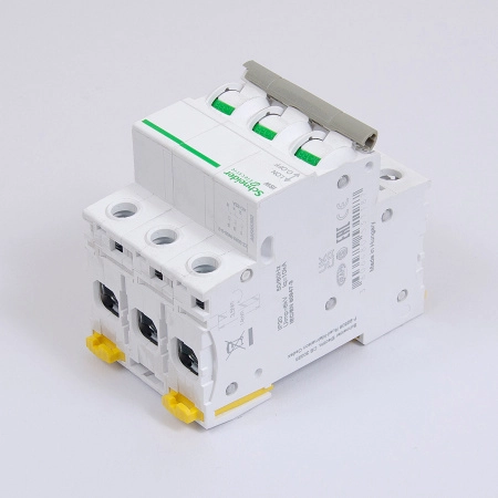 A9S65392 | Выключатель нагрузки, серия  iSW, 3p, 125А, Schneider Electric
