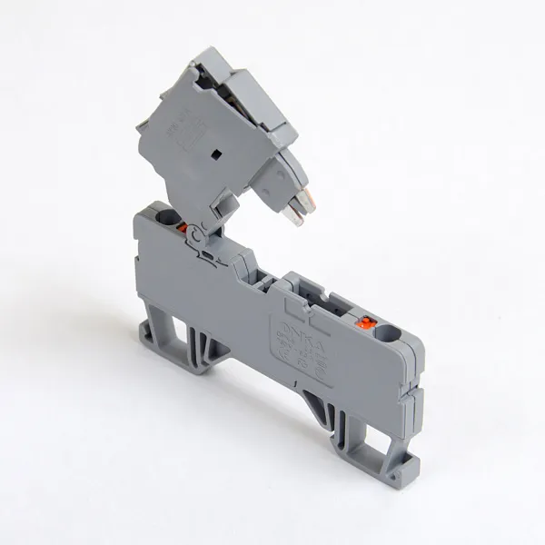 1020223 | Клеммник пруж.быстрозажимной (Push in) с держ.предохр.(5х20), 2,5 мм.кв., (серый), 2482, Onka