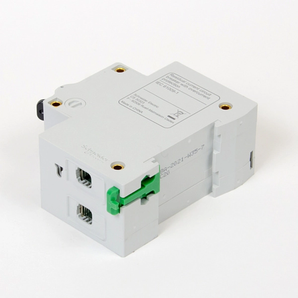 EZ9D34620 | Дифференциальный автомат Easy9, 1p+N 20А, кривая C, 30мА, тип AC, 4,5кА, Schneider Electric