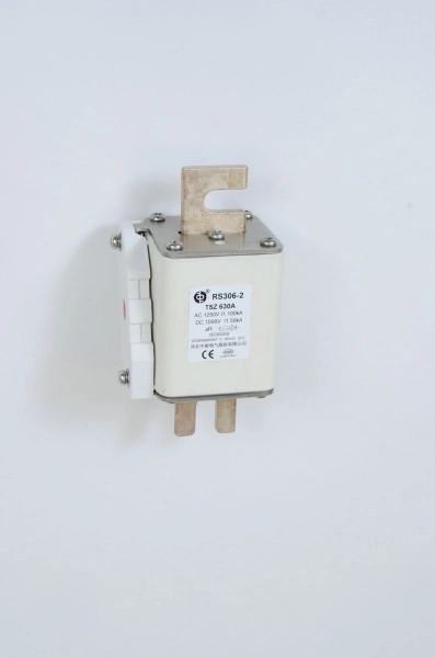 RS306-2-T5Z-630A1250V | Предохранитель 630 А, 1250 В АС/1000 B DC, aR, габ 2,под болт, 107 мм, аналог SVF-110B2K1000-630-aR, Sinofuse 