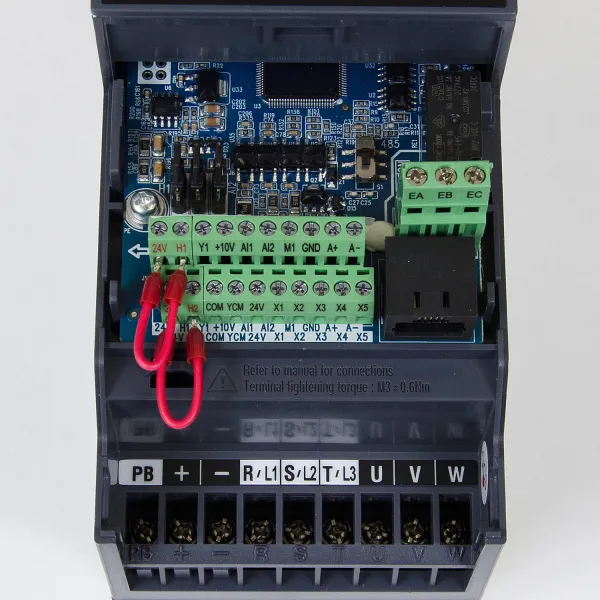 SID300-0R7G/1R5P-3BS | Преобразователь частоты SID300, 0,75кВт - 150% или 1,5кВт - 120%, 3ф 380В, STO, тормозной модуль, Sinvel