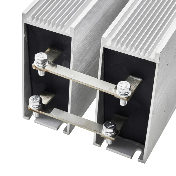 SV-RXLG-2000W30RJ*2 | Тормозной резистор 4 кВт, 15 Ом, IP54, Sinvel