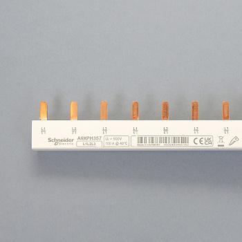 A9XPH357 | Шинка гребенчатая 3p, 100А, 57 модулей по 18мм, Schneider Electric