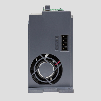 SID100-2R2-3B | Преобразователь частоты SID100, 2,2кВт - 150%, 3ф 380В, тормозной модуль, Sinvel