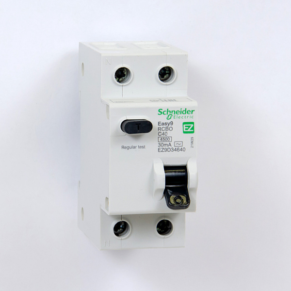  | Дифференциальный автомат Easy9, 1p+N 40А, кривая C, 30мА, тип AC, 4,5кА, Schneider Electric