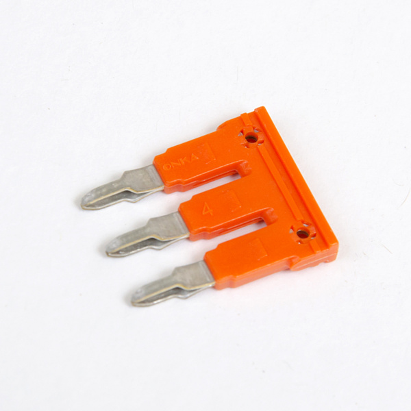 1060112 | Перемычка для MRK 4/OPK 4 (3 полюса), 1931, Onka