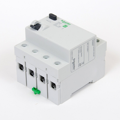 EZ9R34425 | УЗО, серия Easy9, 3p+N, 25А, 30мА, тип AC, Schneider Electric