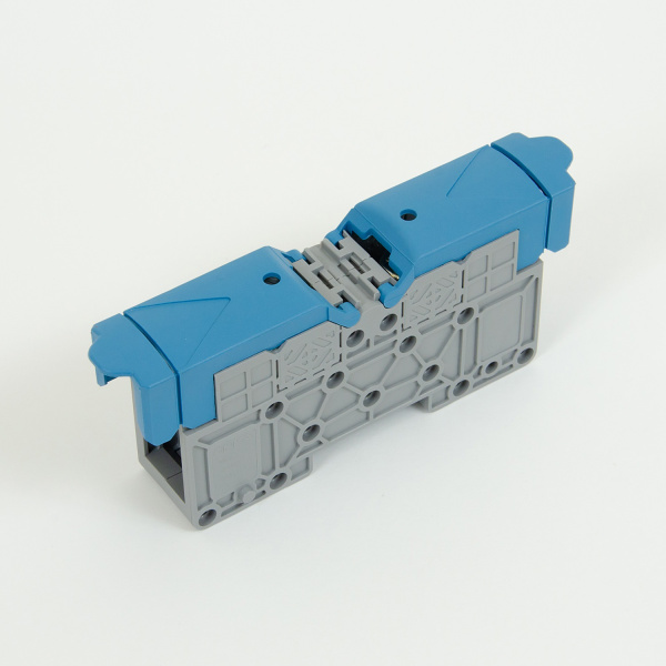 1030020 | Силовой клеммник на DIN-рейку 35 мм², болт M8, синий, Onka