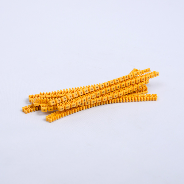 517045 | Наборная маркировка 0,5…1,5мм, символ "PE", Klemsan