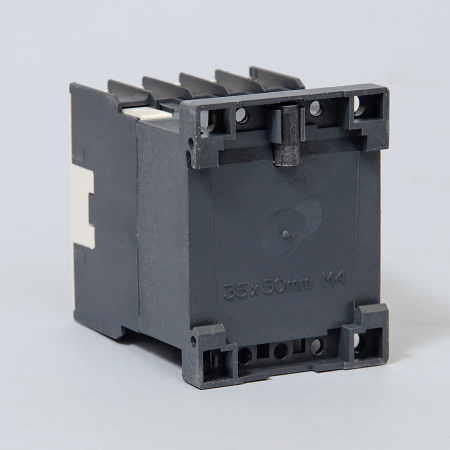 LC1K0610M7 | Контактор, серия Tesys K, 3P, 6 А, AC3, 1 НО, 220В AC, Под винт, Schneider Electric