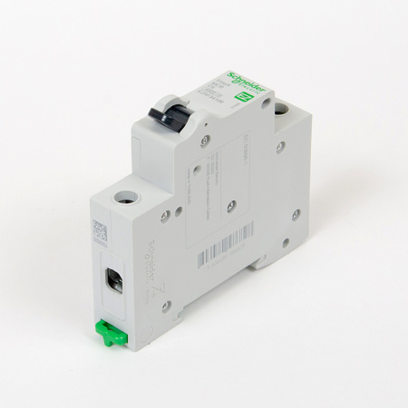 EZ9F34106 | Easy9, 1p, 6А, кривая C, 4,5кА — Автоматический выключатель, Schneider Electric