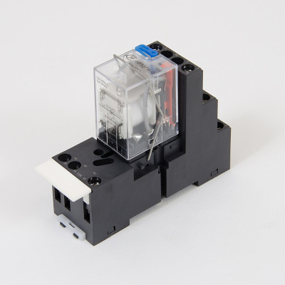 HF18-220DC-2 | Комплект реле: колодка винт;пластиковая клипса;маркер + реле Hongfa 2CO 12A; AgNi; катушка 220B DC