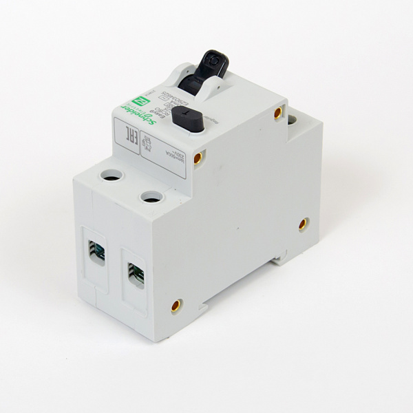  | Дифференциальный автомат Easy9, 1p+N 25А, кривая C, 30мА, тип AC, 4,5кА, Schneider Electric