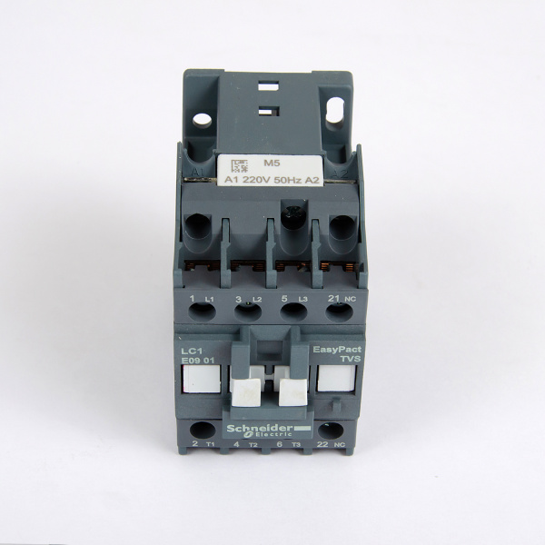 LC1E0901M5 | Контактор, серия EasyPact TVS, 3P, 9А, 1НЗ, управление 220В AC, Schneider Electric