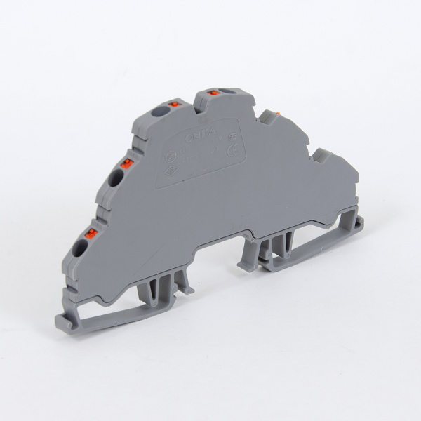 1020155 | Клеммник 3-х ярусный пружинный быстрозажимной (Push in), 2,5 мм.кв. (серый), 1852, Onka