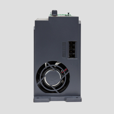 SID100-2R2-2B | Преобразователь частоты SID100, 2,2кВт - 150%, 1ф/3ф 220В, тормозной модуль, Sinvel