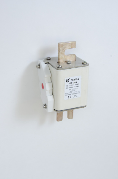RS306-2-T5Z-630A1250V | Предохранитель 630 А, 1250 В АС/1000 B DC, aR, габ 2,под болт, 107 мм, аналог SVF-110B2K1000-630-aR, Sinofuse 