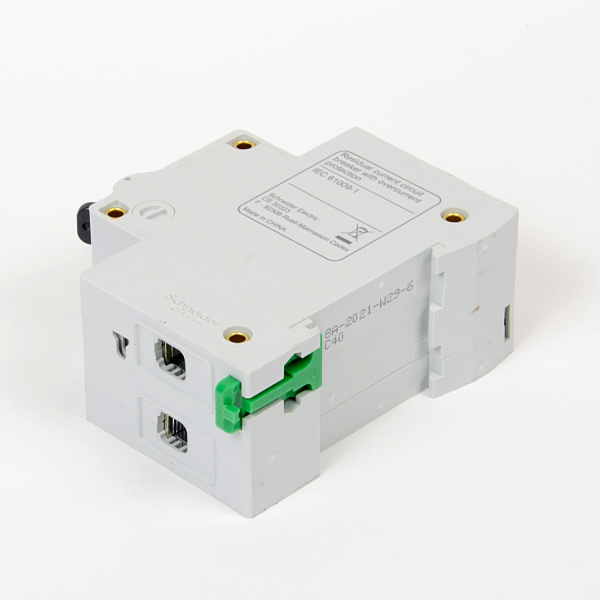  | Дифференциальный автомат Easy9, 1p+N 40А, кривая C, 30мА, тип AC, 4,5кА, Schneider Electric