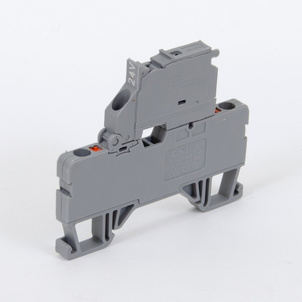 1020245 | Клеммник пруж.быстрозажимной (Push in) с держ.предохр.(5х20), 2,5 мм.кв., с ин, Onka