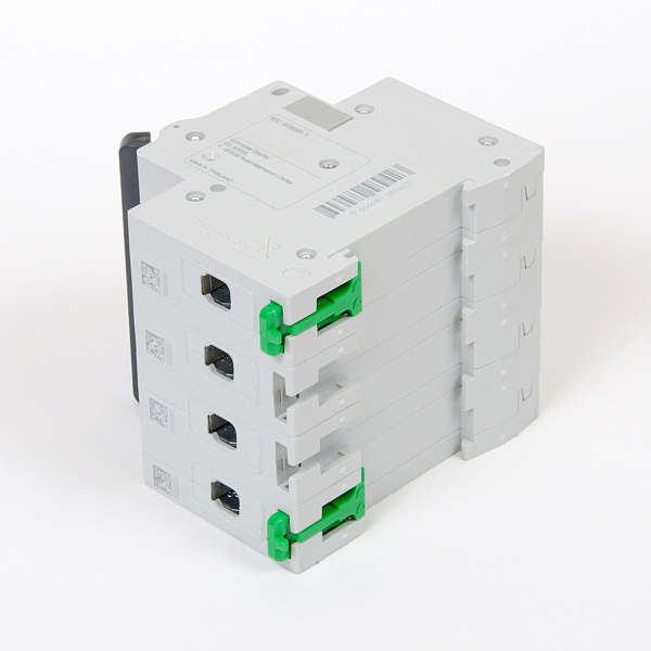 EZ9F34425 | Easy9, 4p, 25А, кривая C, 4,5кА — Автоматический выключатель, Schneider Electric