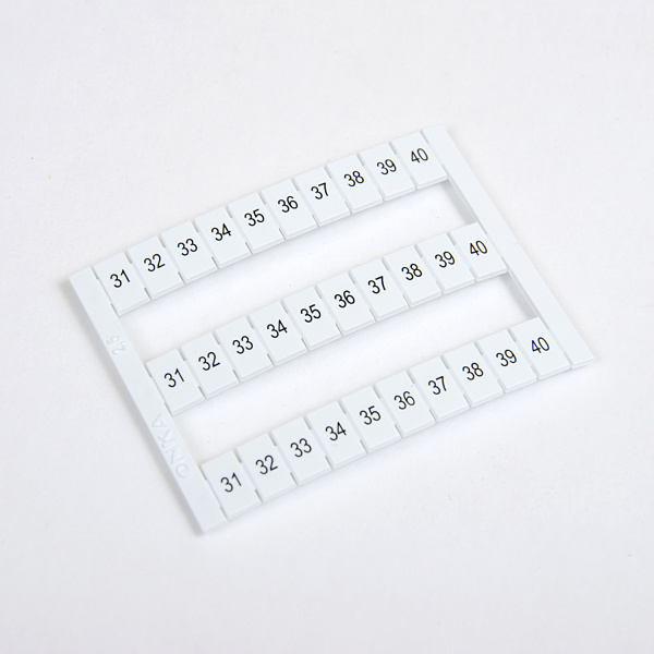 1060380 OD10-2,5 | Горизонт. марк-ка (31-40), для MRK 2,5. MRK 4S. OPK 2,5. OPK 4S. 1 лист - 30 шт., Onka 