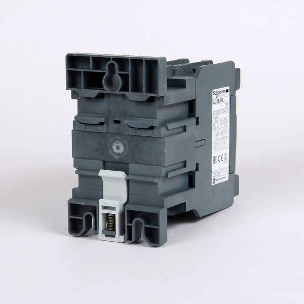 LC1E40M5 | Контактор, серия EasyPact TVS, 3P, 40А, 1НО+1НЗ, управление 220В AC, Schneider Electric