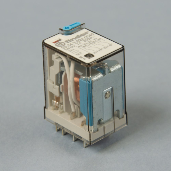 553490240040 | Универсальное реле, серия 55, 24В DC, 7 А, 4CO, Finder
