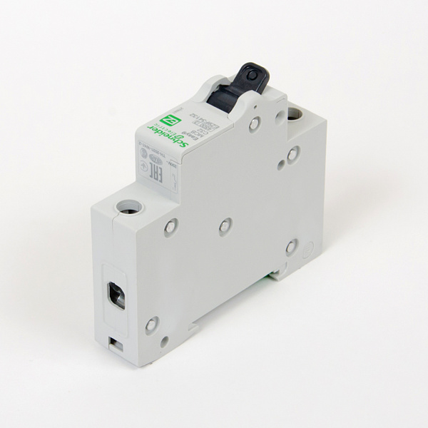  | Easy9, 1p, 32А, кривая C, 4,5кА — Автоматический выключатель, Schneider Electric