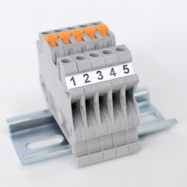 5031042  | Маркировка клемм SMK-PC-4мм², 6,2мм, 2 ряда (рулон 4800шт), Elegir 