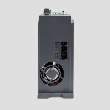 SID100-1R5-3B | Преобразователь частоты SID100, 1,5кВт - 150%, 3ф 380В, тормозной модуль, Sinvel