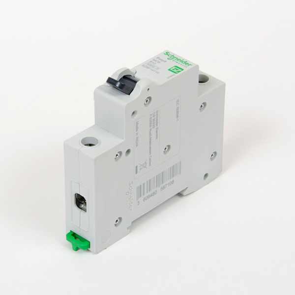  | Easy9, 1p, 10А, кривая B, 4,5кА — Автоматический выключатель, Schneider Electric