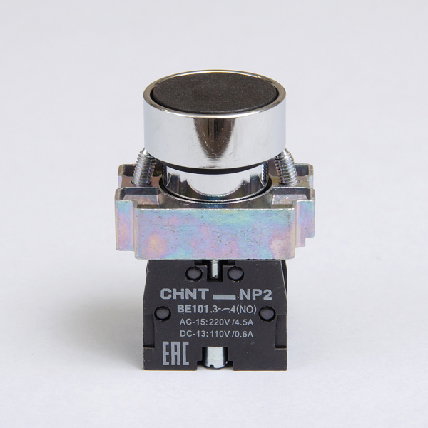 573787 | Кнопка NP2-BA21, чёрная, металл, 1НО, IP40, Chint