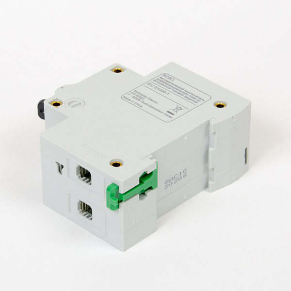  | Дифференциальный автомат Easy9, 1p+N 10А, кривая C, 30мА, тип AC, 4,5кА, Schneider Electric