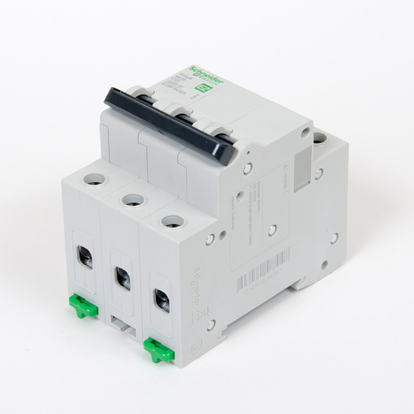 EZ9F34325 | Easy9, 3p, 25А, кривая C, 4,5кА — Автоматический выключатель, Schneider Electric