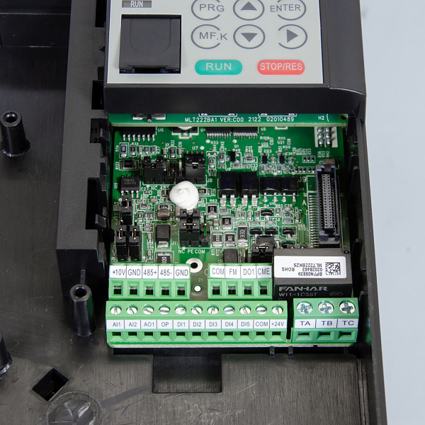 MD310T7.5B | Преобразователь частоты, серия MD310, 7,5 кВт, 17 А, перегрузка 150%, 380B, Inovance