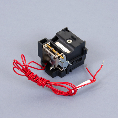 434037 | Независимый расцепитель SHT22-M8 DC110-120В для NM8N-250HV, Chint