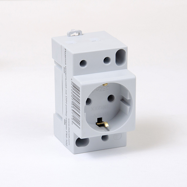 18012DEK | Розетка модульная на DIN-рейку 2P+PEN 16A 220В РМ-102, Dekraft